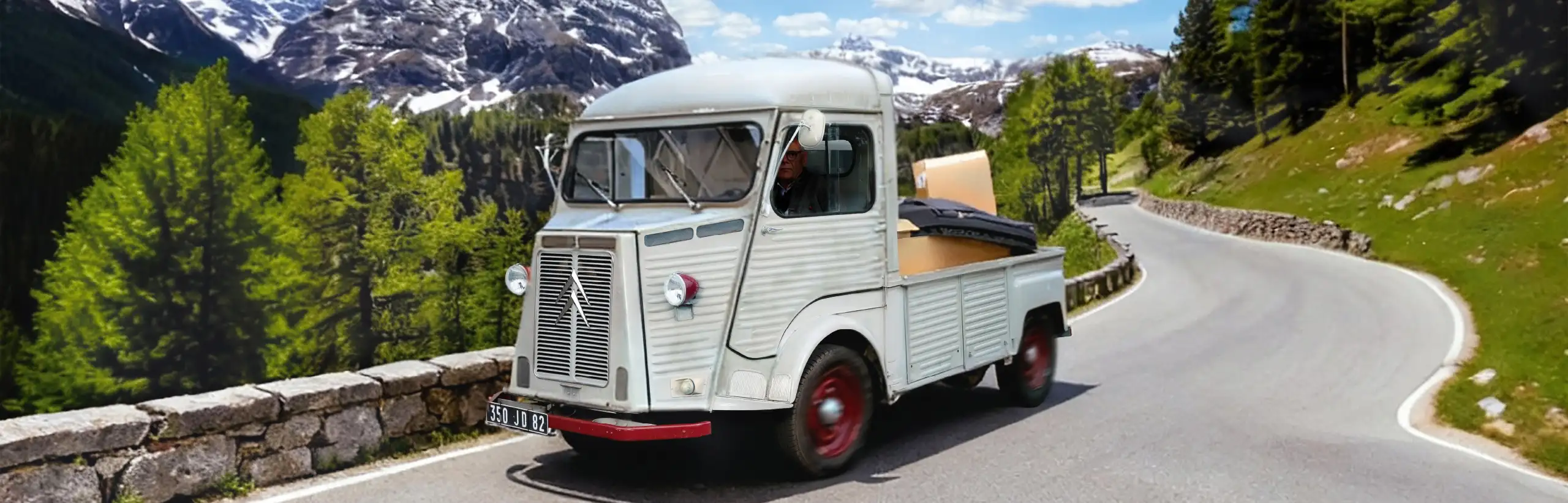 Voiture dans les montagnes avec Johannes Spieß